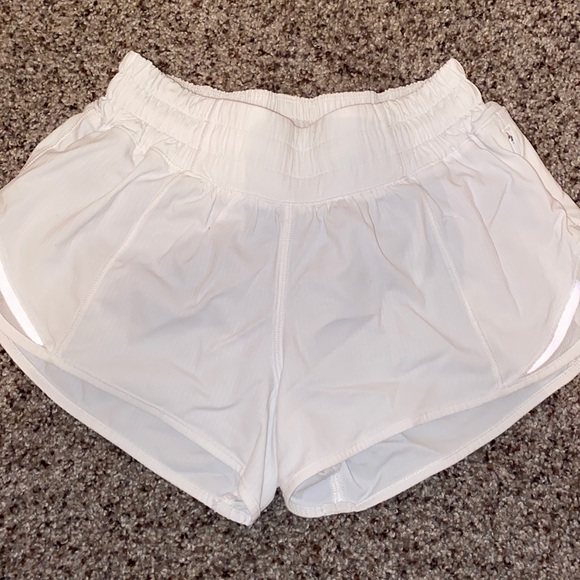 lululemon athletica Pants - Hotty Hot Short II 2.5